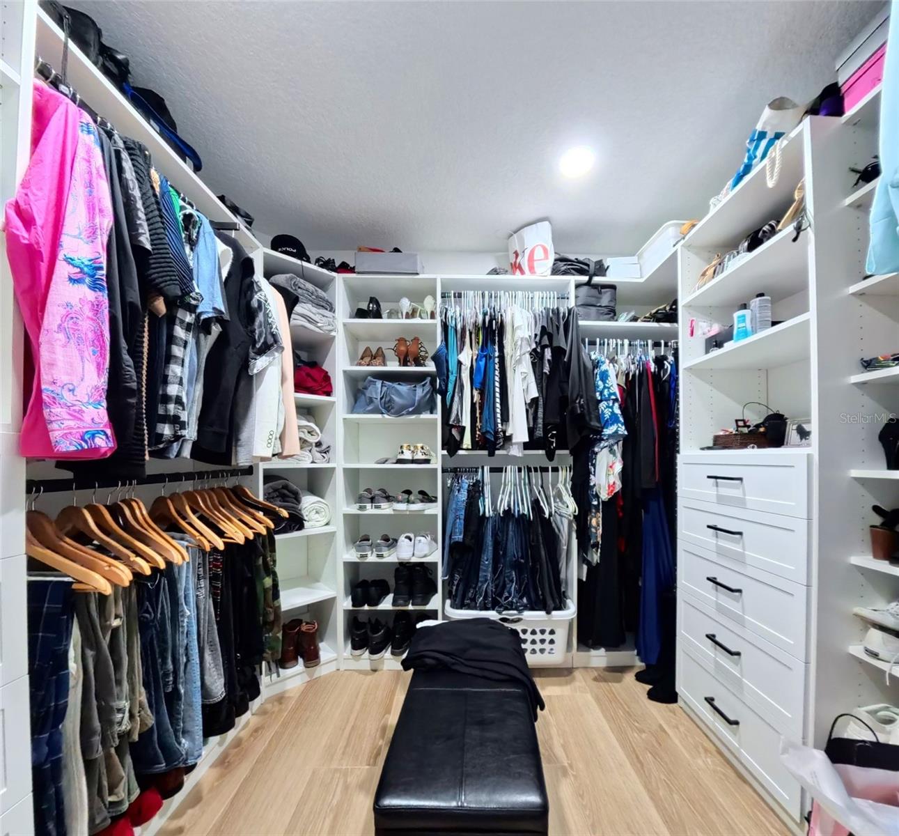 ARROWHEAD LAKES - Land