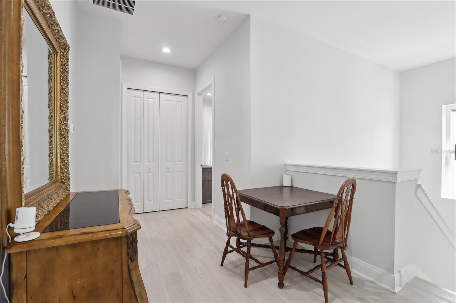 IDA HEIGHTS - Residential