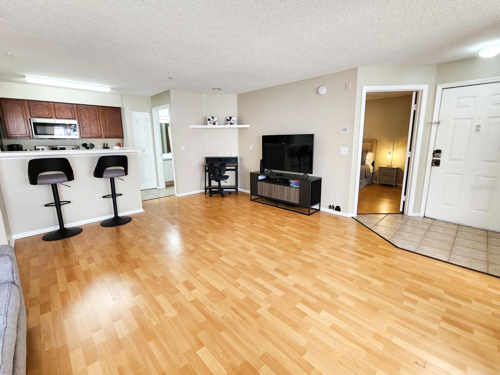 VILLAS DEL SOL AT KISS CONDO - Residential