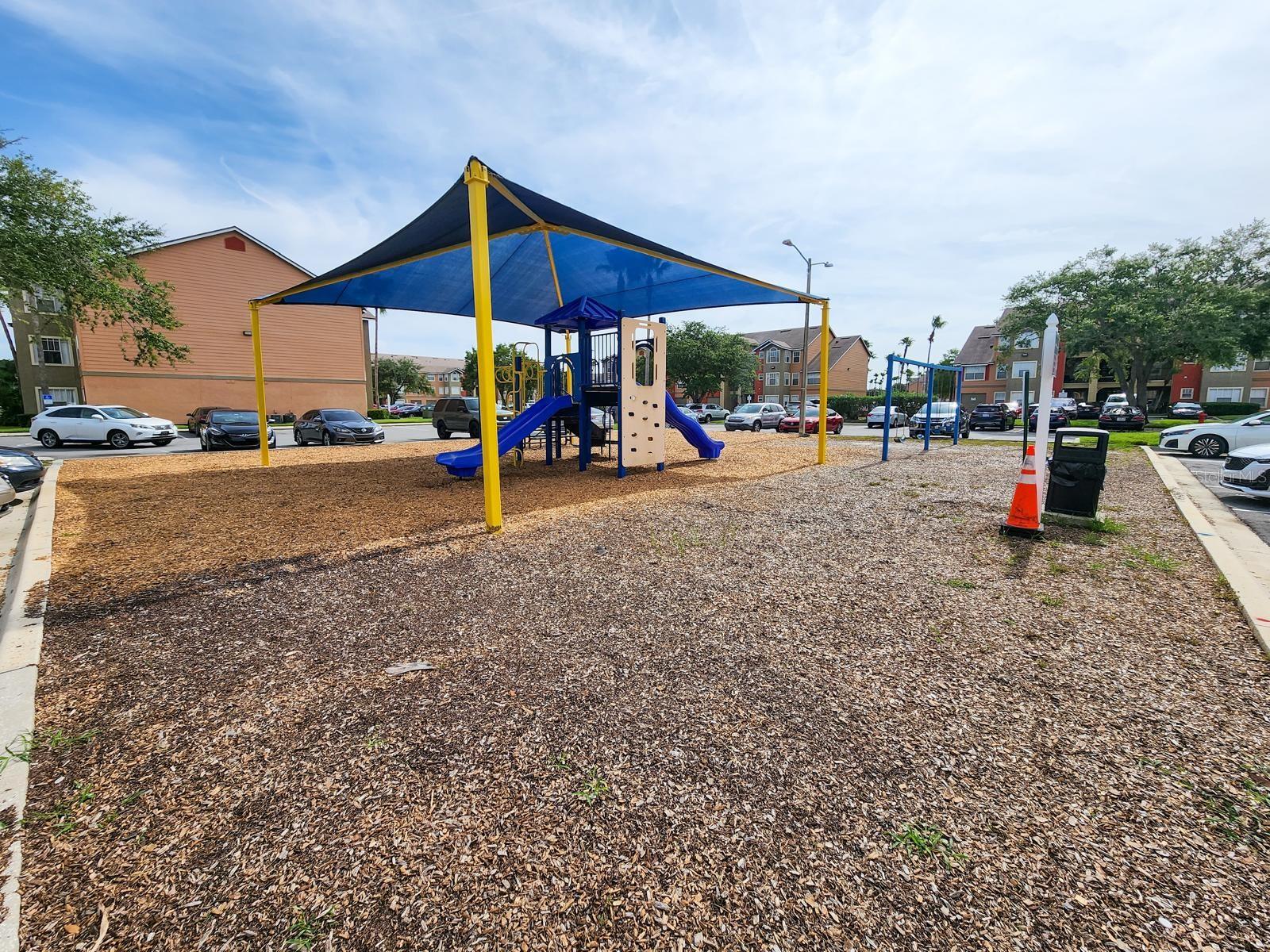 VILLAS DEL SOL AT KISS CONDO - Residential