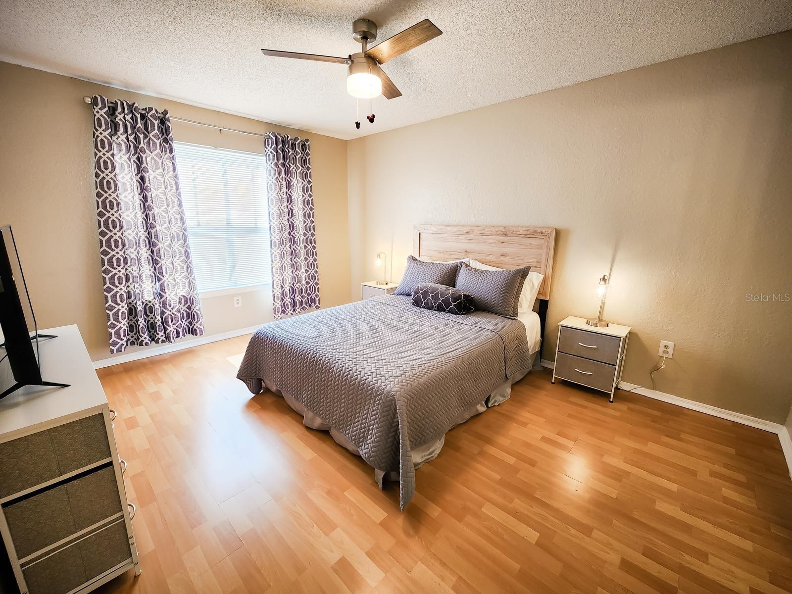 VILLAS DEL SOL AT KISS CONDO - Residential