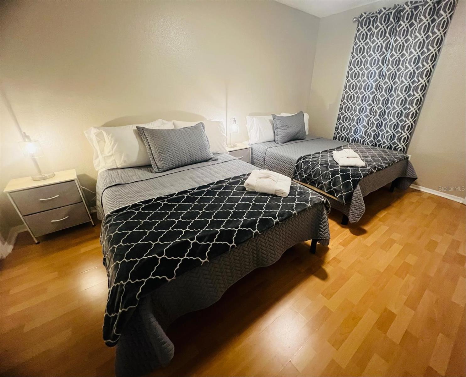 VILLAS DEL SOL AT KISS CONDO - Residential