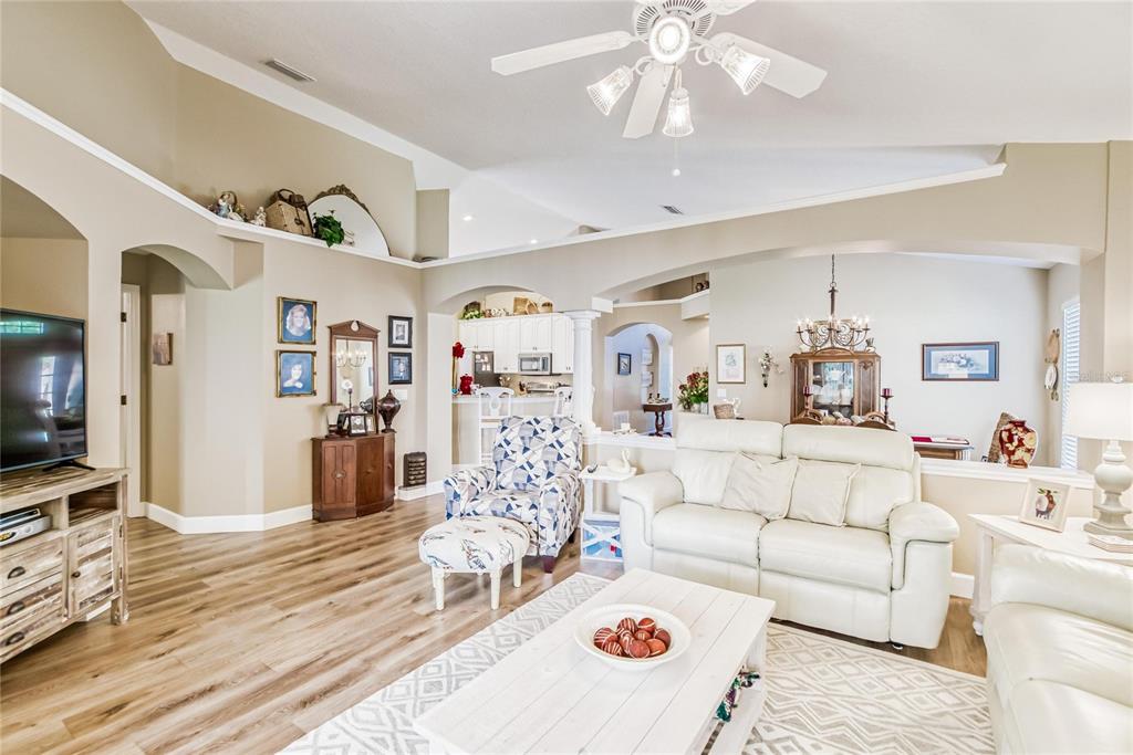 EAGLEBROOKE PH 01 - Residential