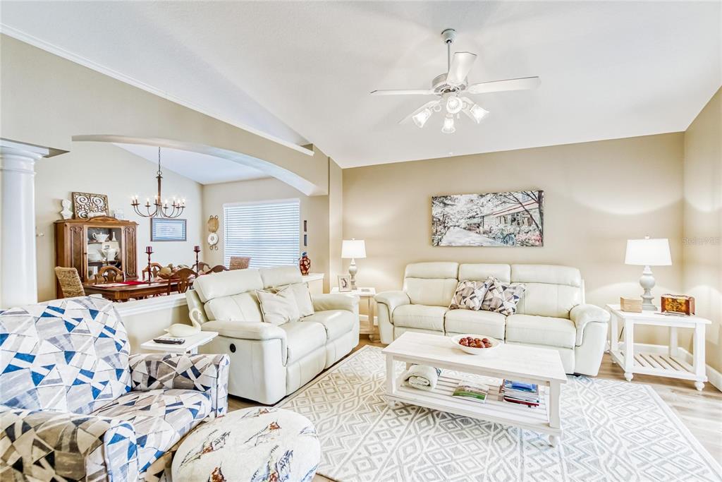 EAGLEBROOKE PH 01 - Residential