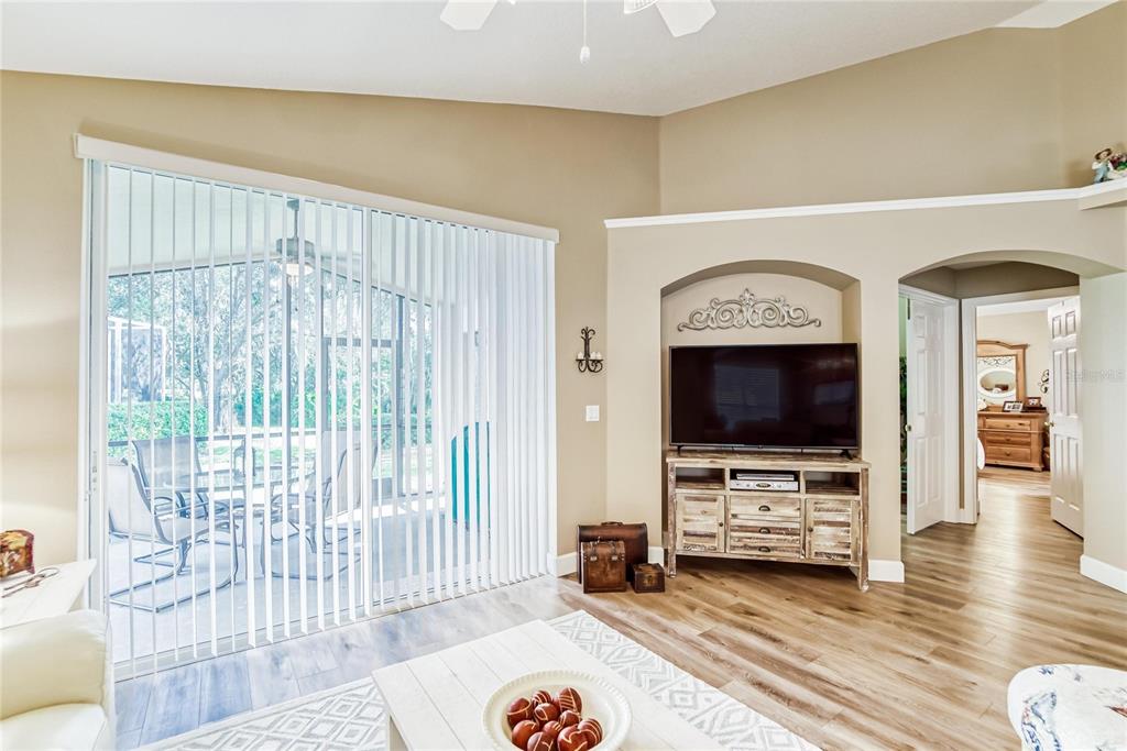 EAGLEBROOKE PH 01 - Residential