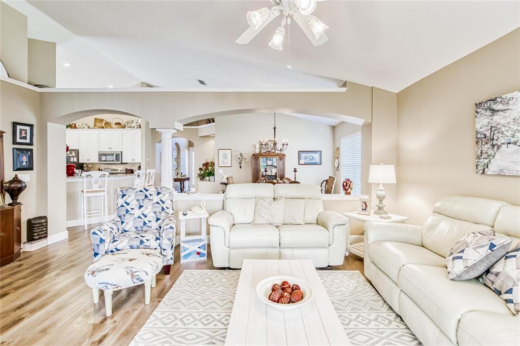 EAGLEBROOKE PH 01 - Residential