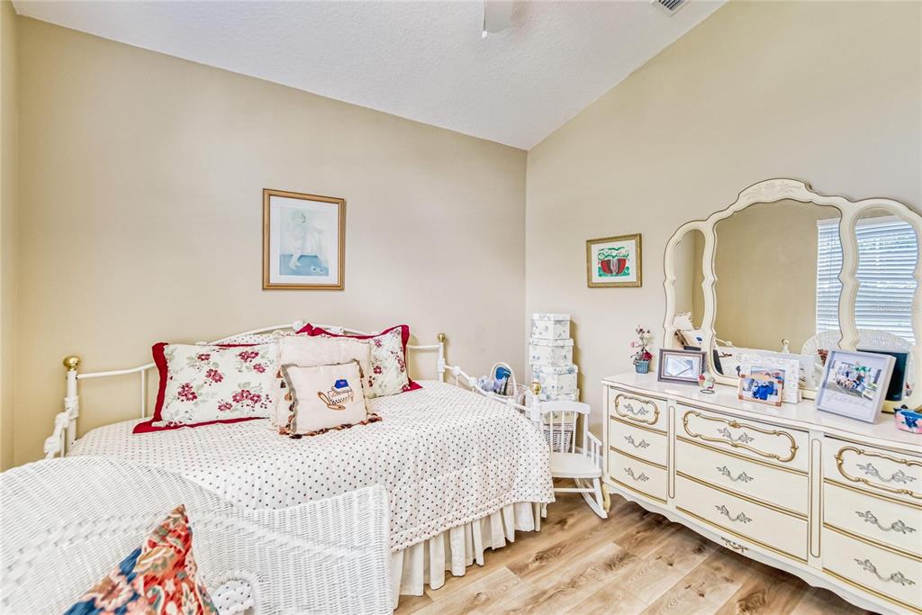 EAGLEBROOKE PH 01 - Residential