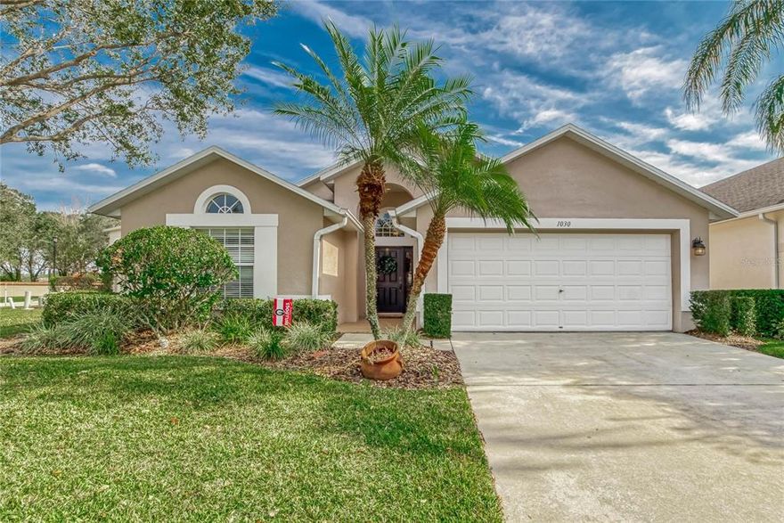 Adorable Move-In Ready House in the Eaglebrooke Community featuring 3 Beds/2Baths, located in a Beautiful Landscaped Cul-de-sac. Upon entering and going through the Foyer, the Open Concept greets You with Lots of Space for Family and Friends to enjoy. The Spacious Kitchen offers STAINLESS STEEL APPLIANCES and Eat-in Kitchen with a Breakfast Bar open to the Dining Room. It also has Beautiful Granite Counter Tops as well as the Master Bathroom and the Guest Bath. From the Spacious Living Room, You can walk to the Covered/Screened Back Porch to enjoy a Serene View of Nature on those Wonderful Days of Florida. The Split Concept of this House gives Privacy to the Master Suite, while being separated from the other two Guest Rooms. Very easy to maintain including Lawn Care for a fee. The NEW ROOF was replaced in the Spring 2022 and the AC Unit is 5 years old. Come and enjoy all the Amenities this Community offers with a Clubhouse, Restaurant/Lounge, Community Pool, Tennis Courts, Pickleball Courts, Basketball Court, Driving Range, and Golf Course. Become a Homeowner of this Wonderful Community, The Club at Eaglebrooke, a 4.5 Star Award Winning Golf Course on the South Side of Lakeland! WELCOME TO YOUR NEW HOME