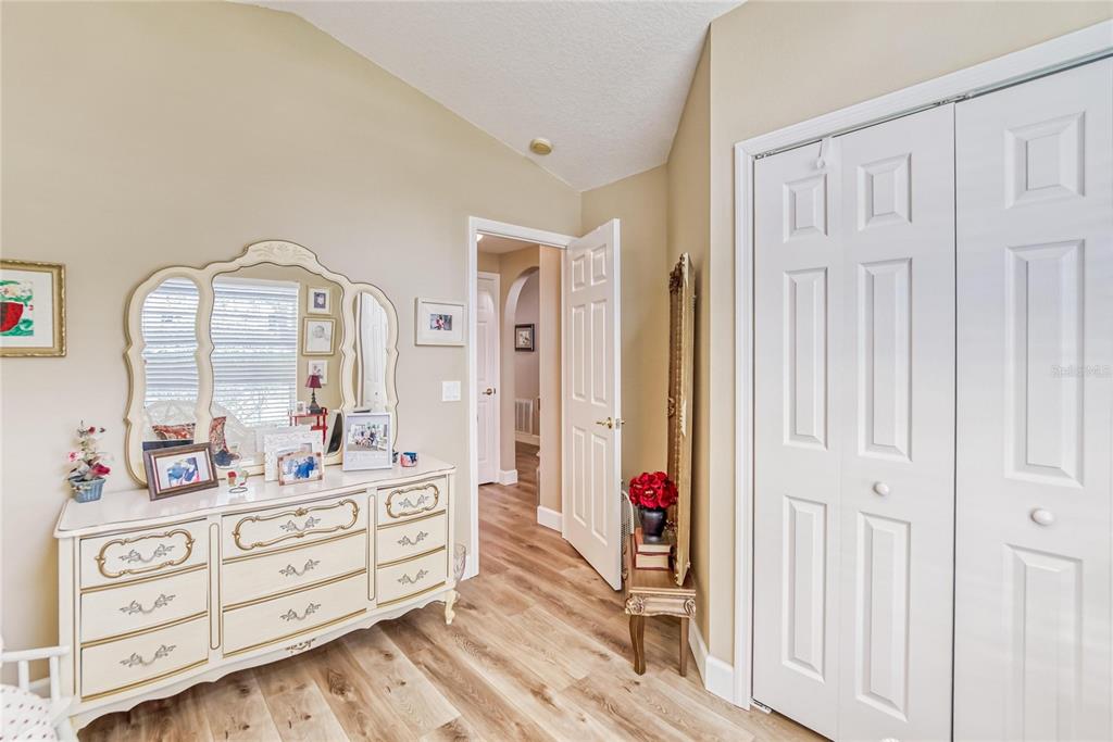 EAGLEBROOKE PH 01 - Residential