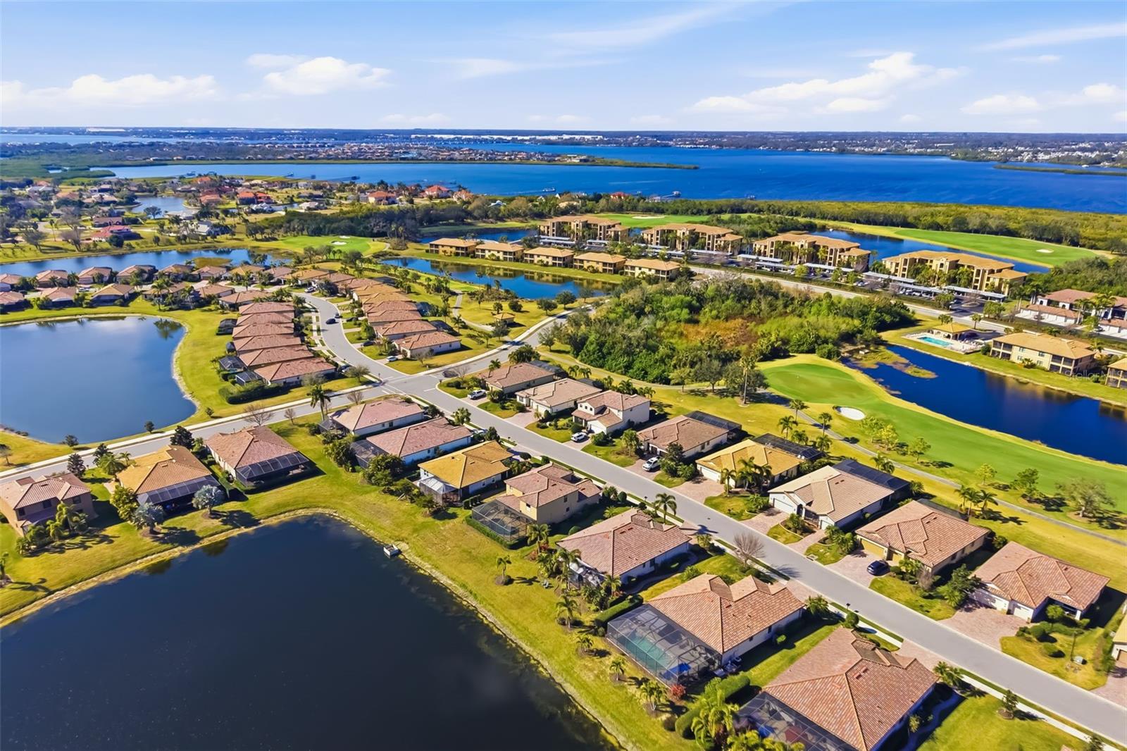 RIVER STRAND - Residential