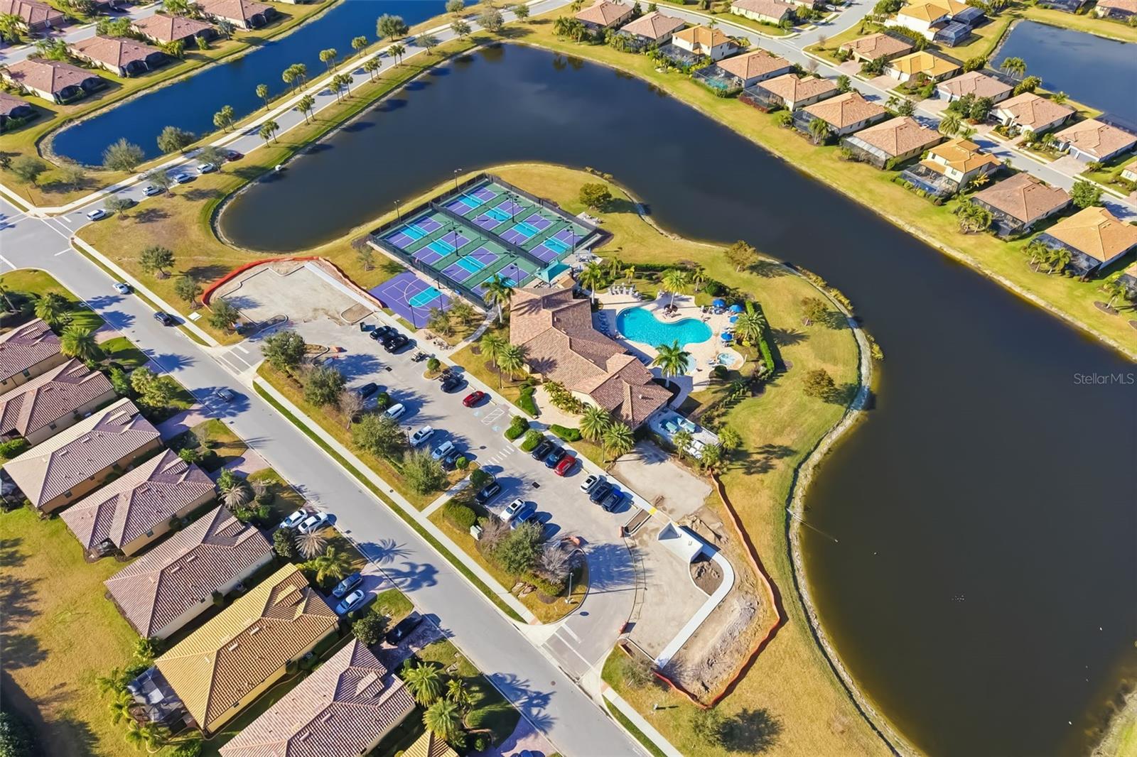 RIVER STRAND - Residential