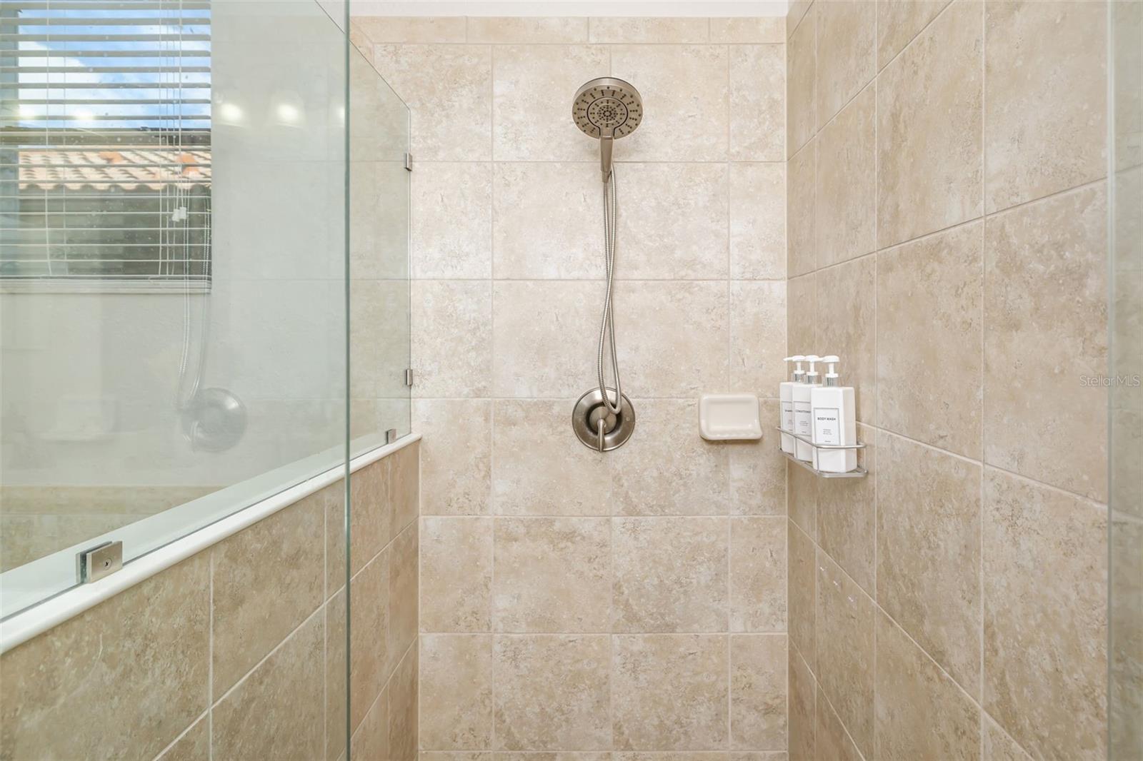 RIVER STRAND - Residential