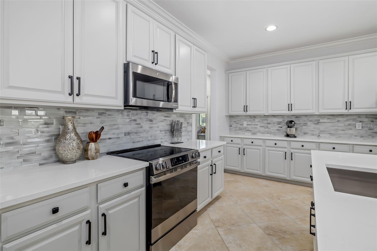 RIVER STRAND - Residential