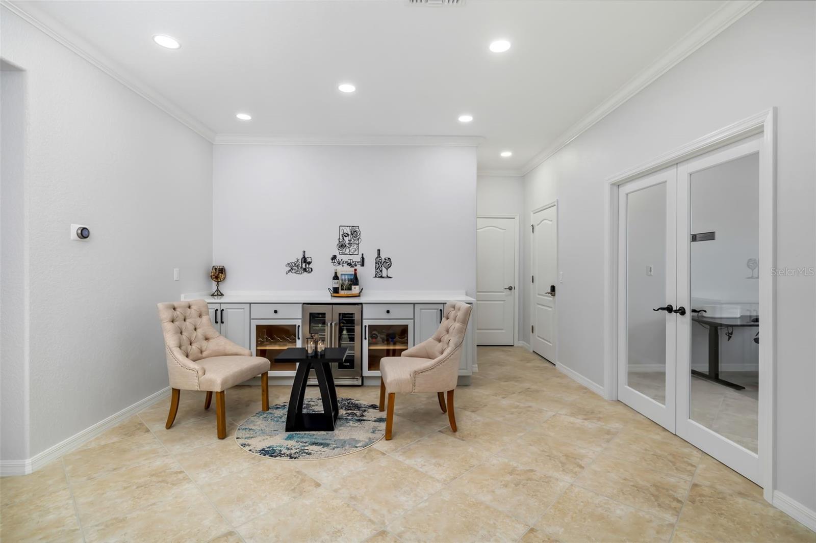 RIVER STRAND - Residential