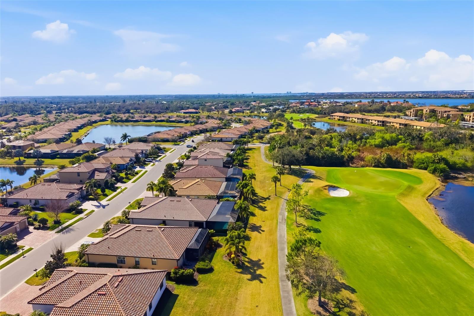 RIVER STRAND - Residential