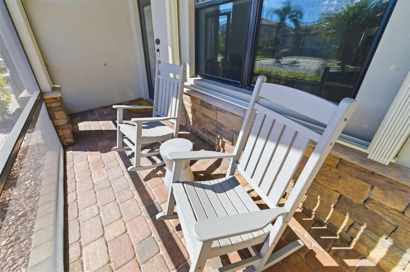 RIVER STRAND - Residential