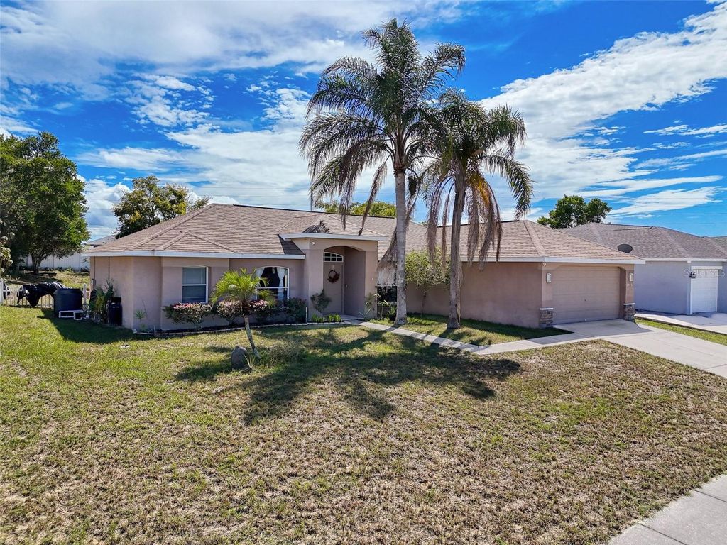 Photo of 12552 Corrine Avenue, Spring Hill, FL 34609 (MLS # W7879586)