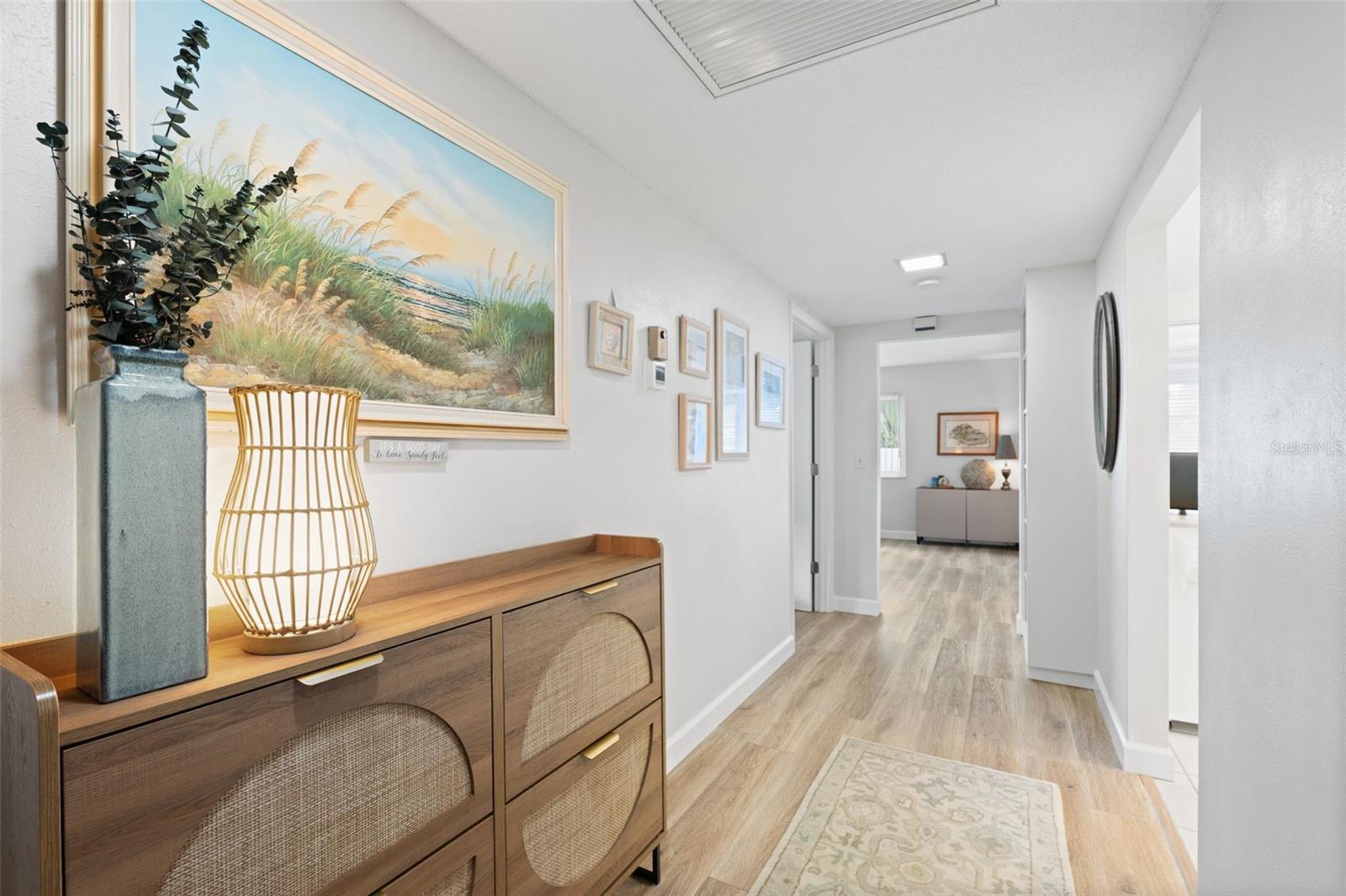 GLEN OAKS RIDGE VILLAS 1 - Residential