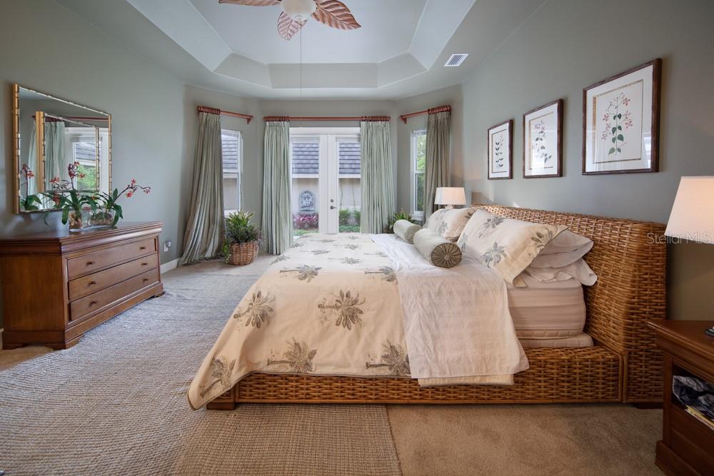 CLUBSIDE AT HEATHROW - Residential