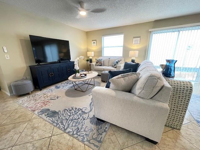 VILLAGES OF SUMTER VILLA LA CRESCENTA - Residential Lease