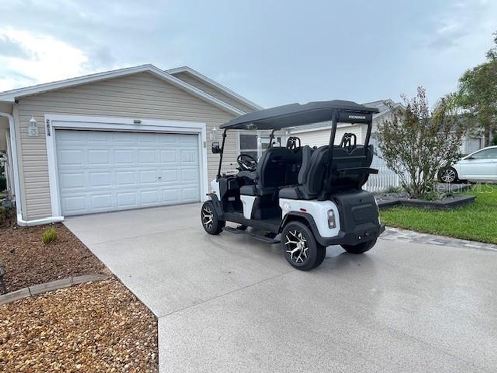 Photo of 2814 Burgos Drive, The Villages, FL 32162 (MLS # OM713804)