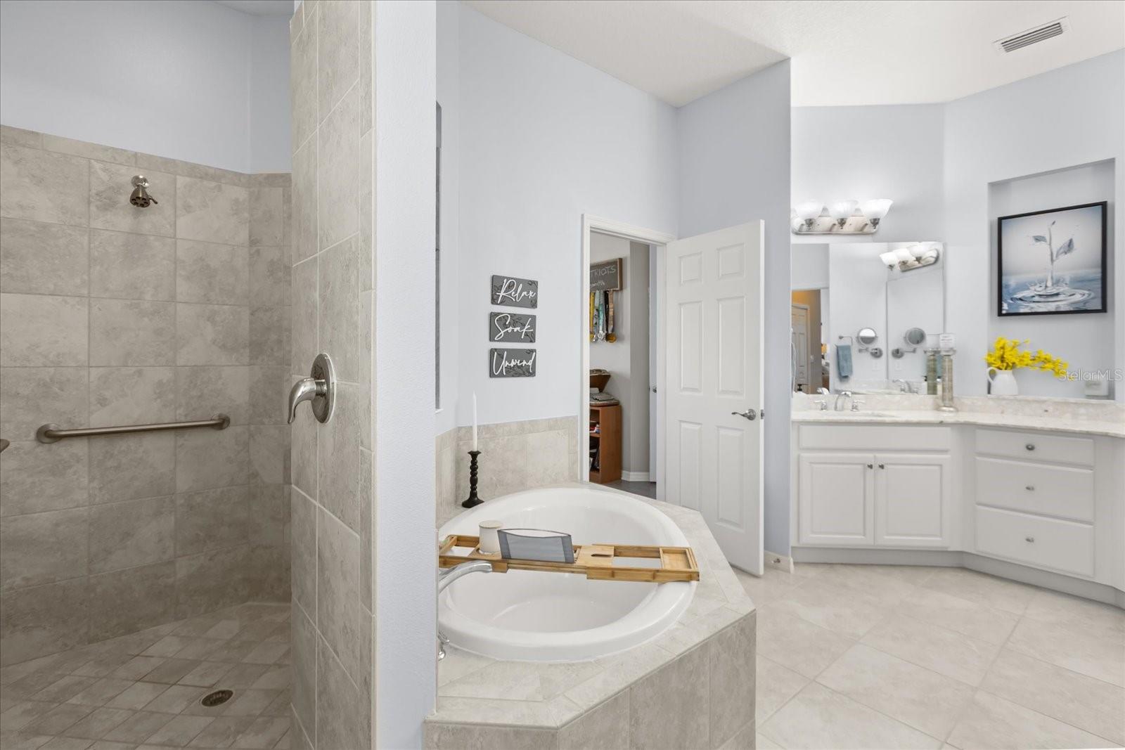 LAKES/MOUNT DORA PH 4B - Residential