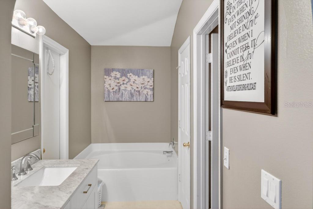 SPRING HARBOR - Residential