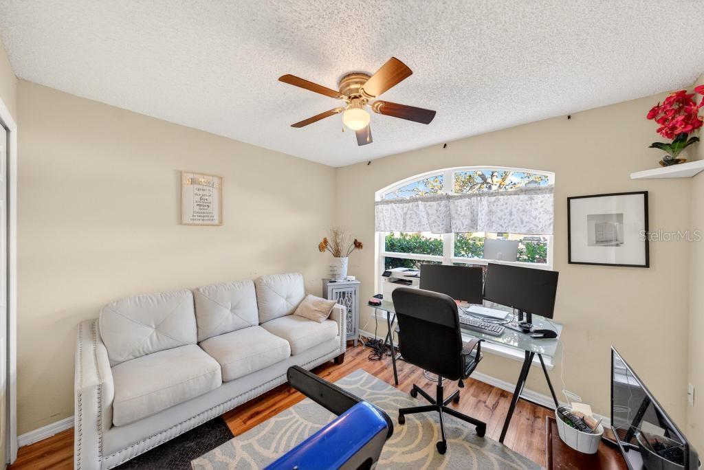 SPRING HARBOR - Residential