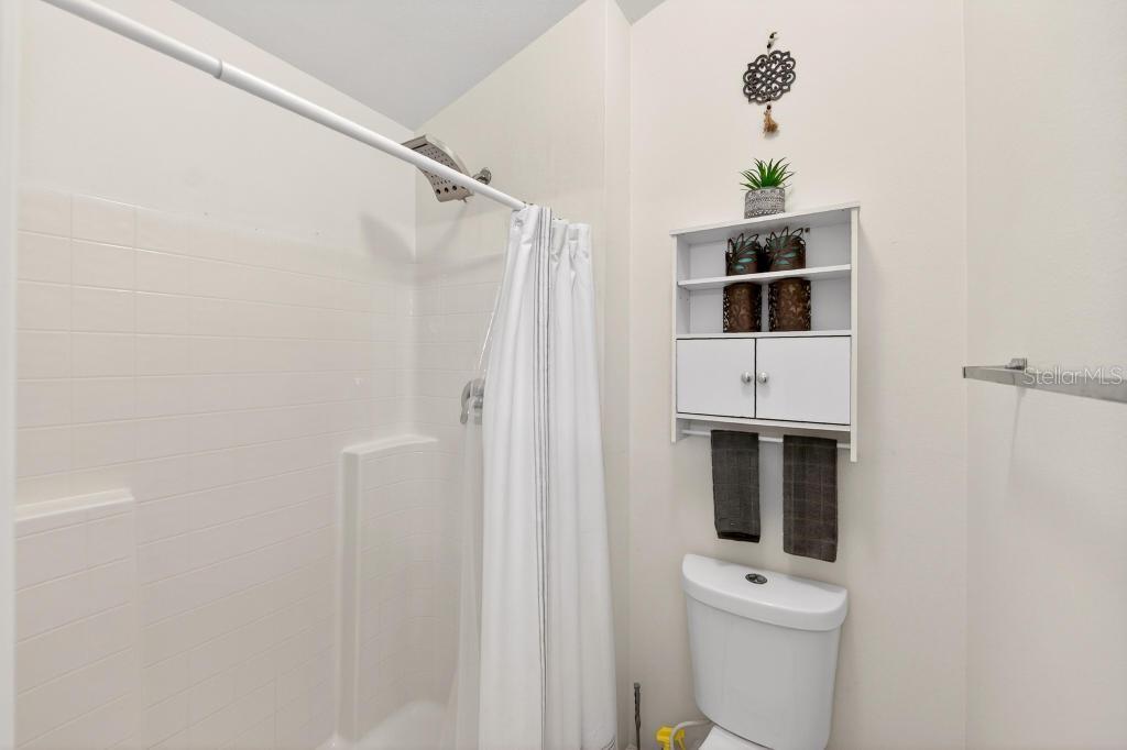 SPRING HARBOR - Residential