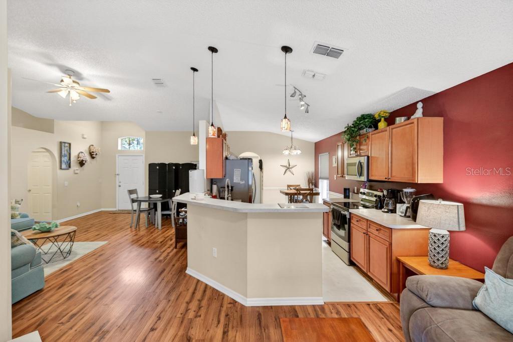 SPRING HARBOR - Residential