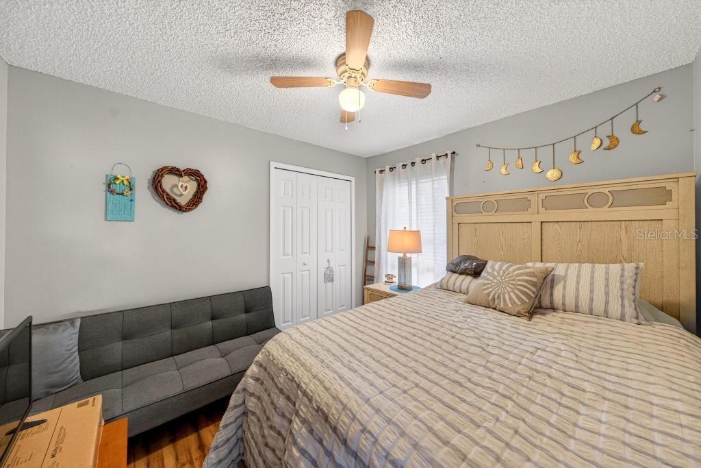 SPRING HARBOR - Residential