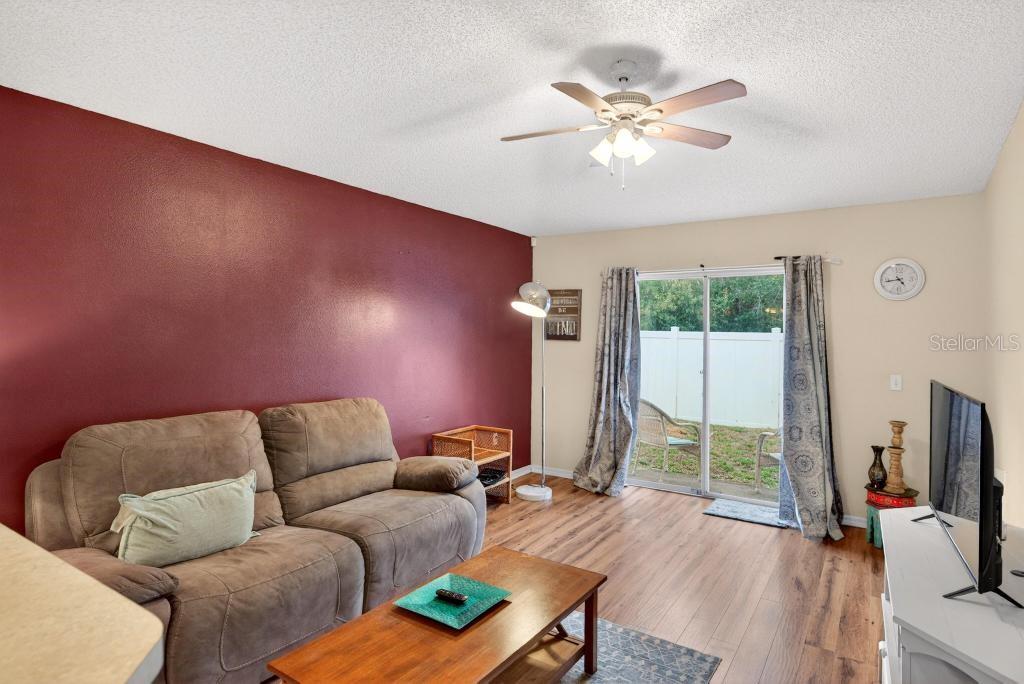 SPRING HARBOR - Residential