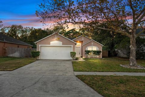 Photo of 1332 Honey Road, Apopka, FL 32712 (MLS # O6371709)