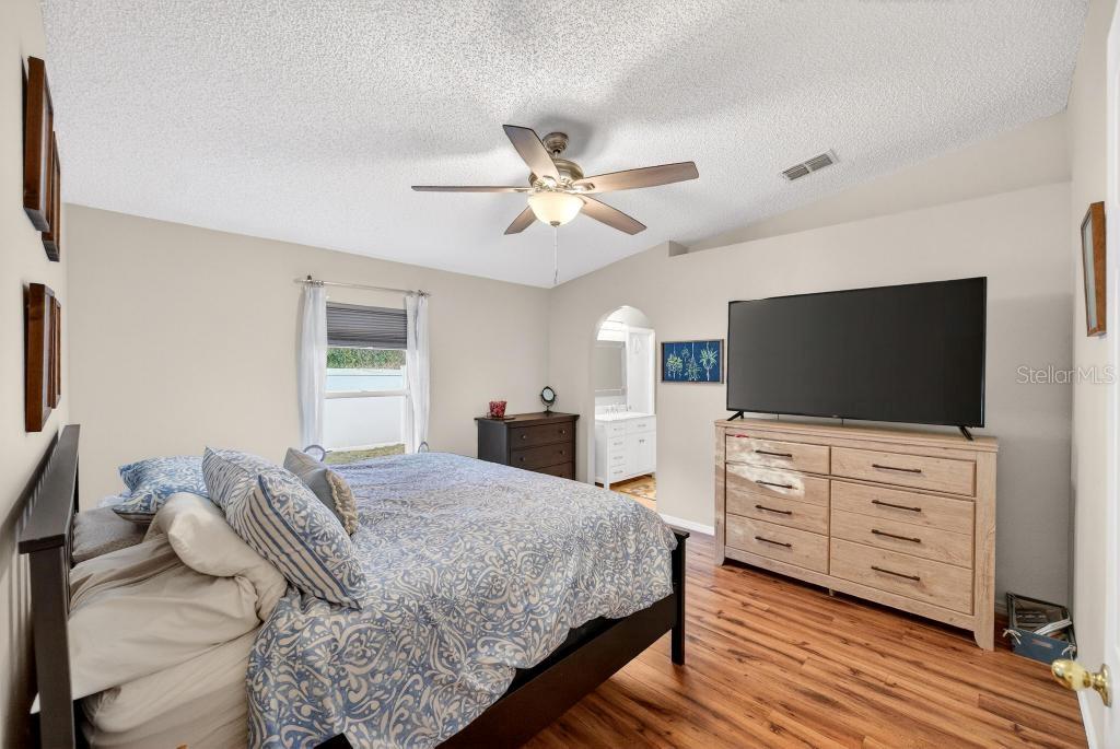 SPRING HARBOR - Residential