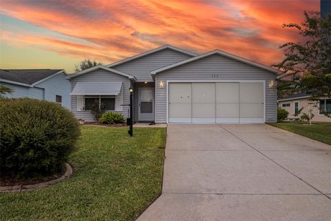 Photo of 523 San Pedro Drive, The Villages, FL 32159 (MLS # OM712785)