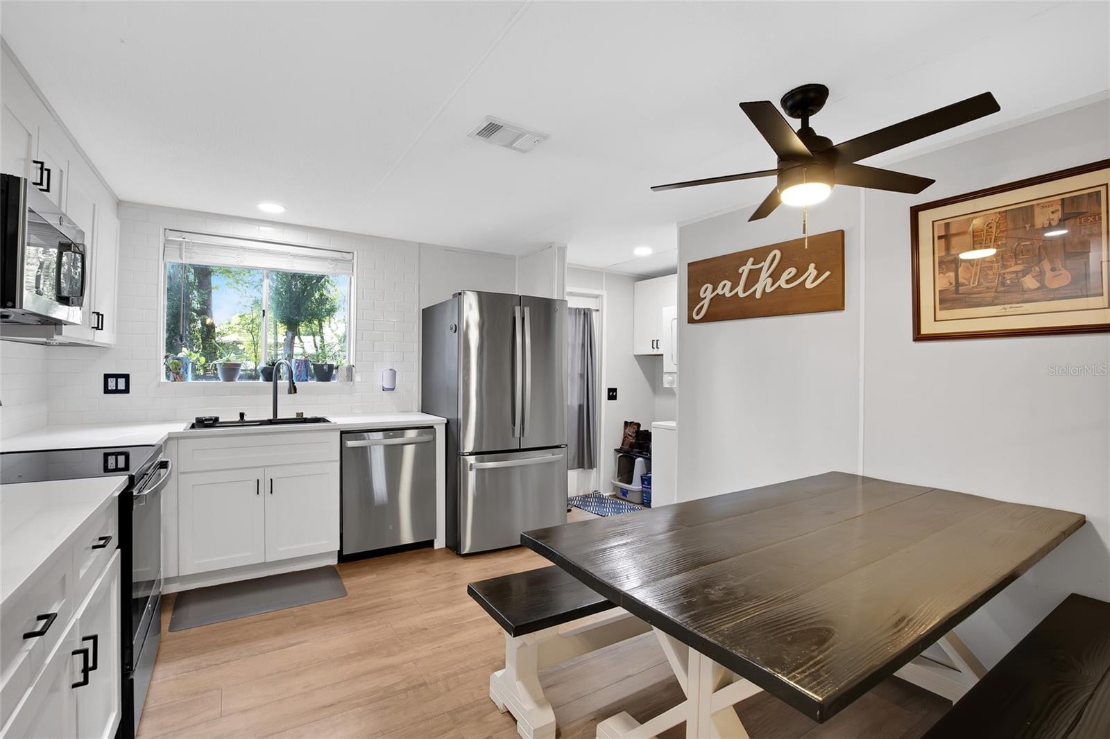 ROLLINGLEN PH 04 - Residential