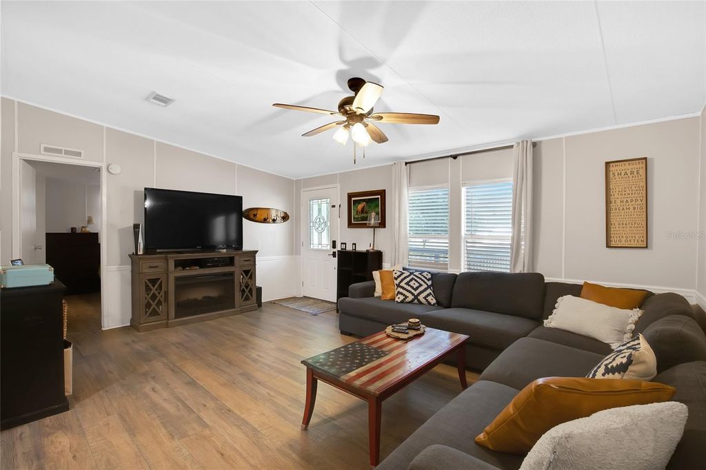 Photo of 5224 Shadyglen Drive, Lakeland, FL 33810 (MLS # TB8500868)