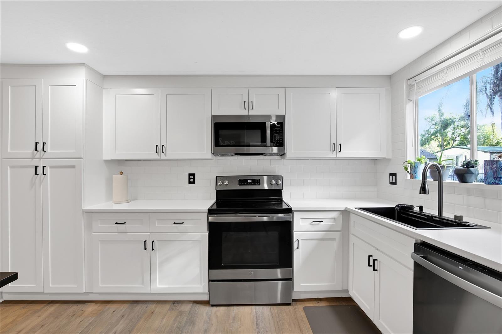 ROLLINGLEN PH 04 - Residential