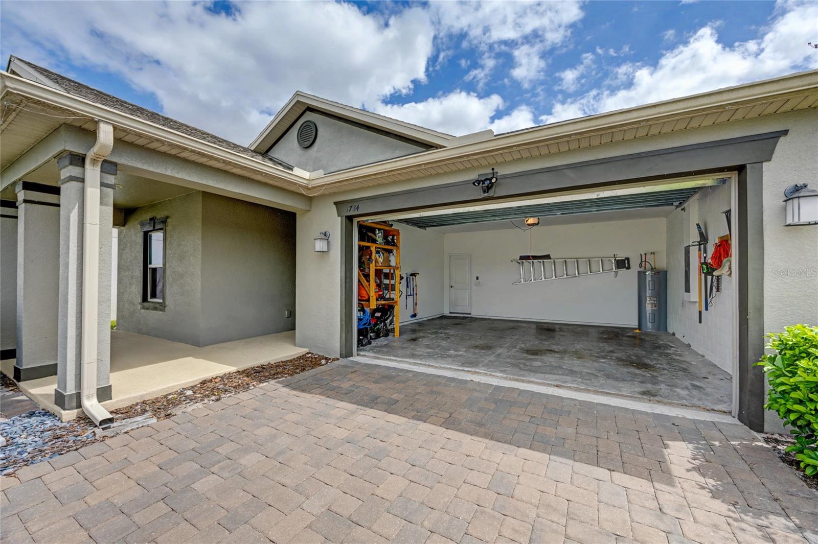 ARDEN PARK NORTH PH 3 - Residential Lease