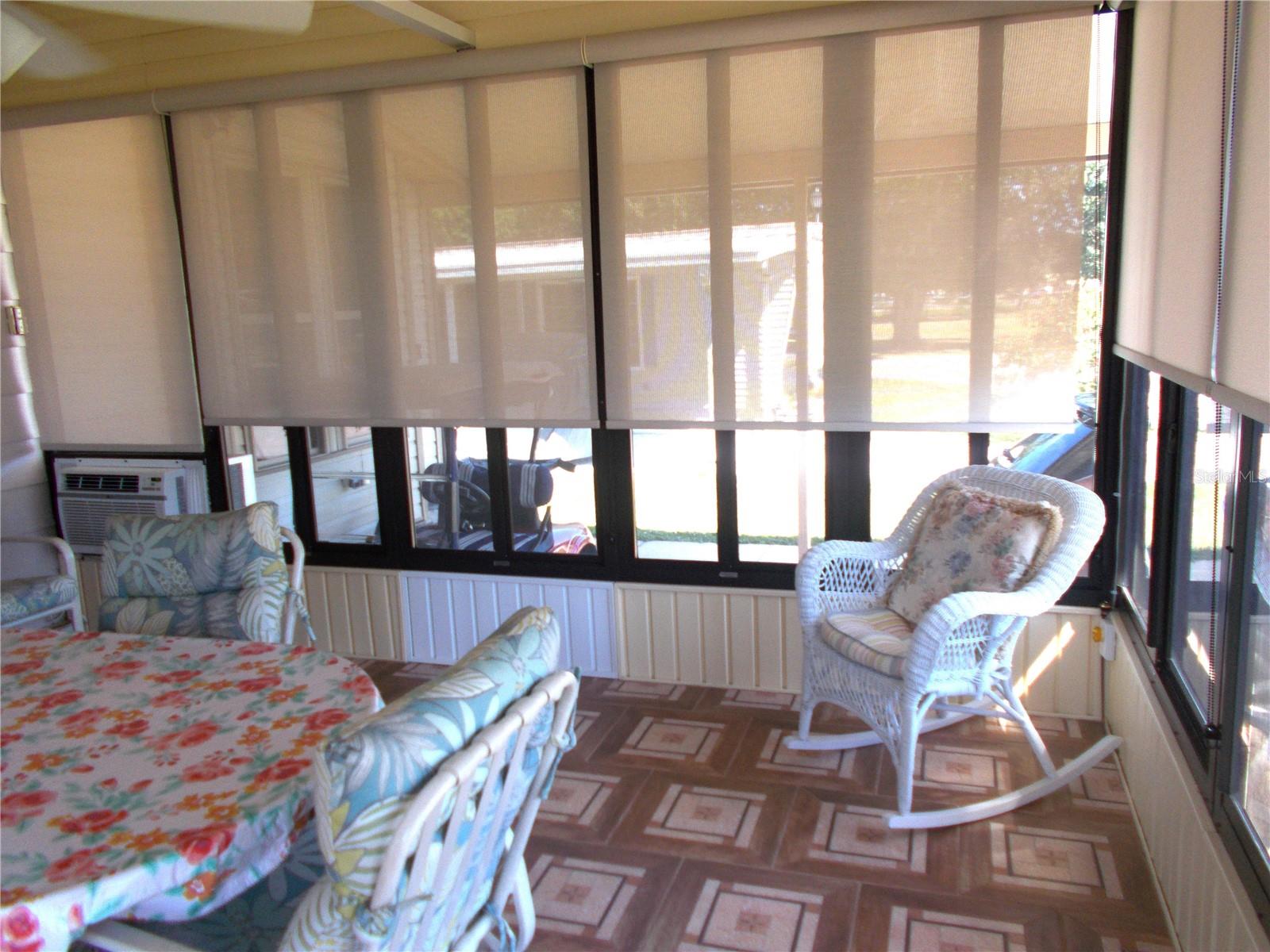 HOLIDAY PARK - Residential