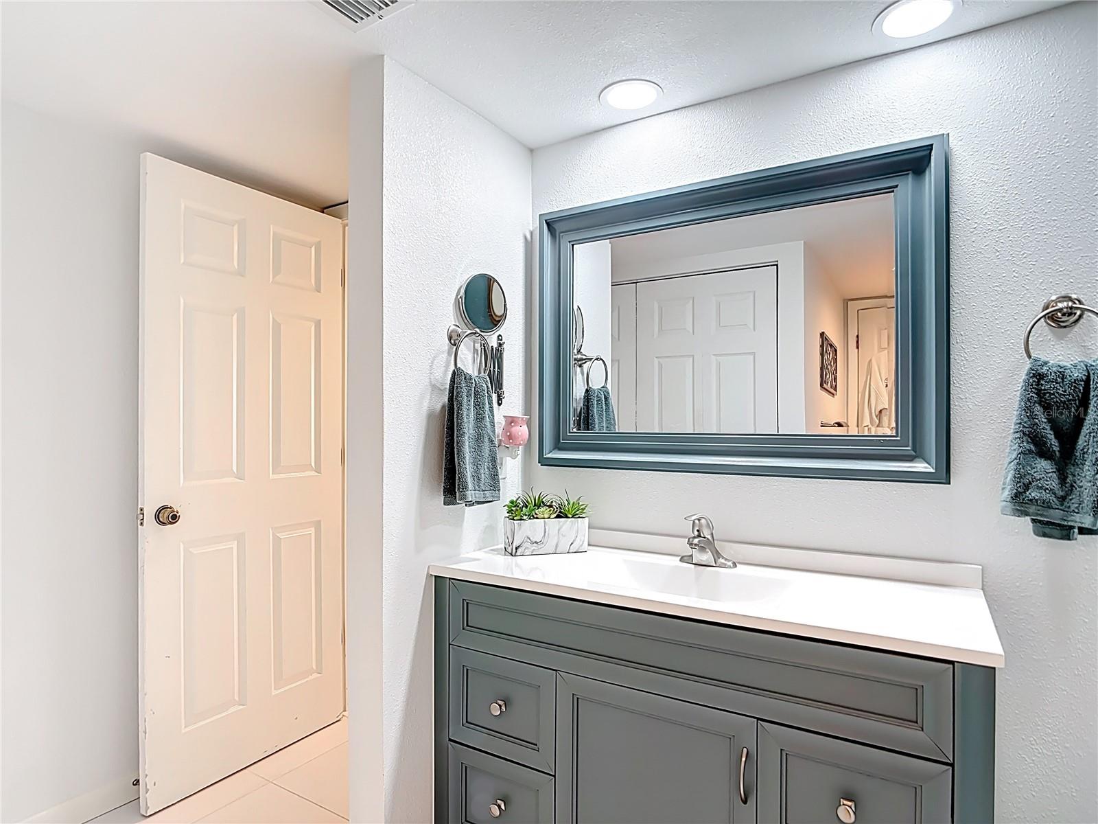 EIGHTH FAIRWAY - Residential