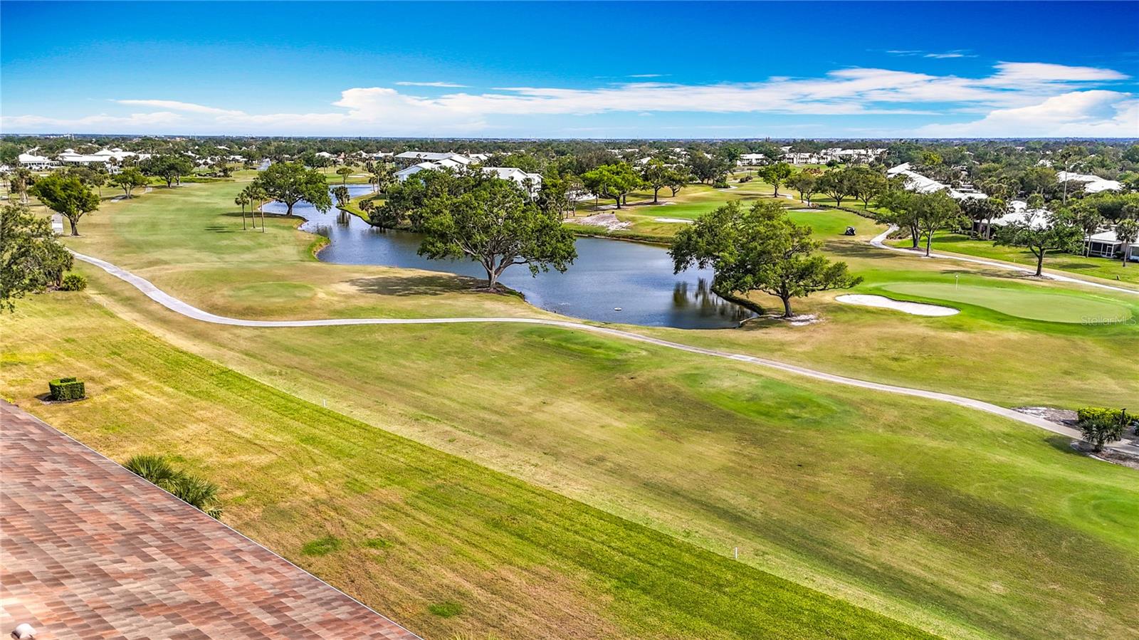 EIGHTH FAIRWAY - Residential