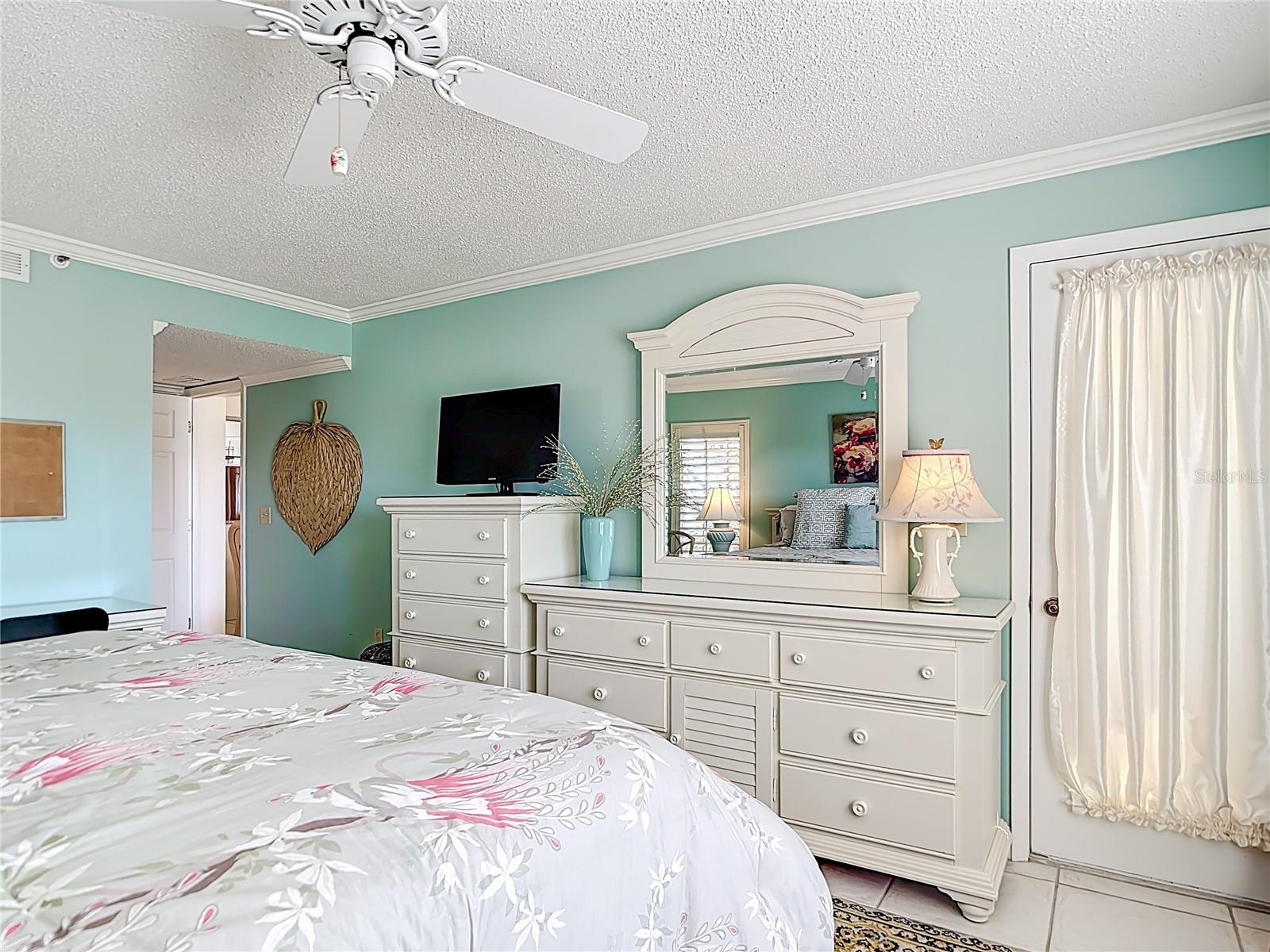 EIGHTH FAIRWAY - Residential