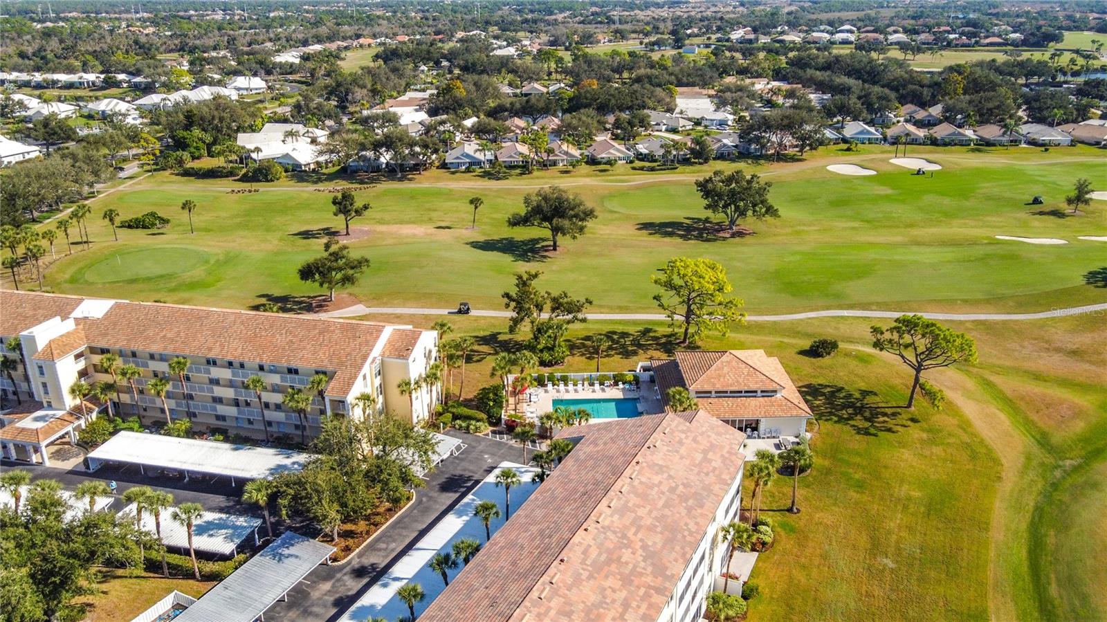 EIGHTH FAIRWAY - Residential