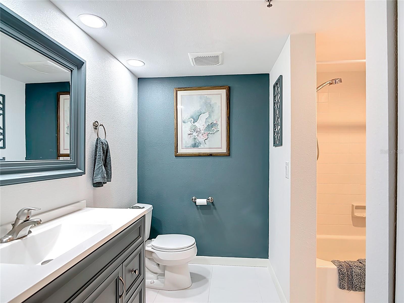 EIGHTH FAIRWAY - Residential