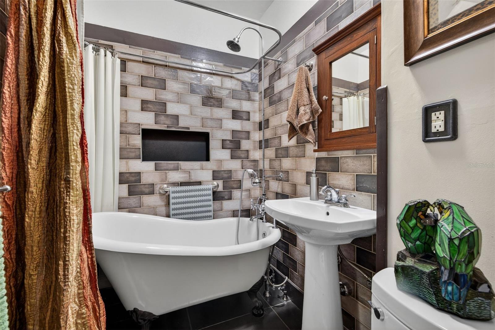 SAFFORDS ADD REV - Residential