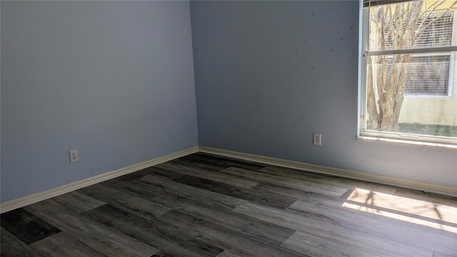 WESTWOOD LAKES PH 2A UN 1 - Residential Lease