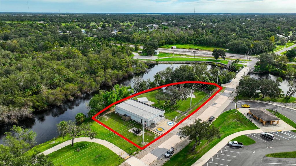 Photo of 2124 NW American Legion Drive, Arcadia, FL 34266 (MLS # C7481924)