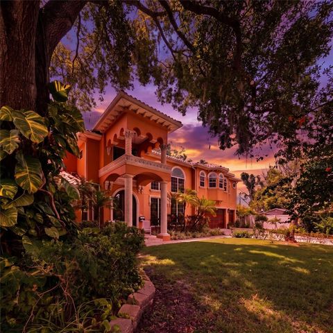 Photo of 10307 Reclinata Lane, Tampa, FL 33618 (MLS # TB8527496)
