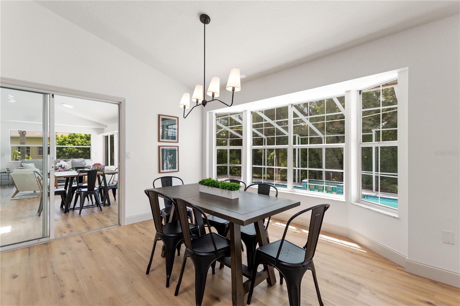 EAST LINDEN ESTATE - Residential